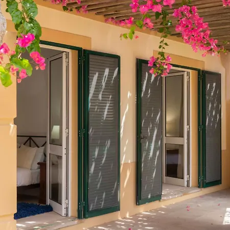 Semesterbostad Casa De Ferias By An Island