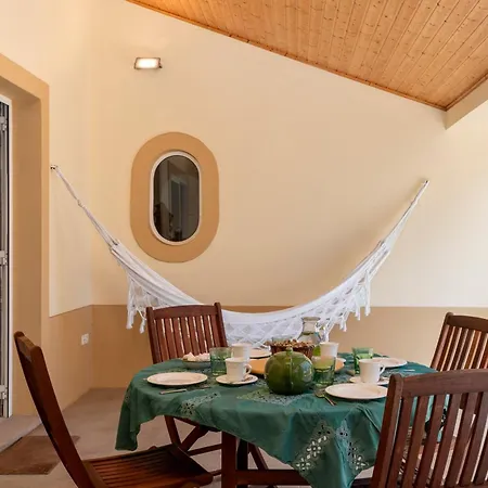 Casa De Ferias By An Island