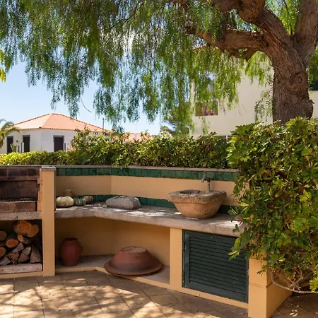 Casa De Ferias By An Island Дом отдыха *