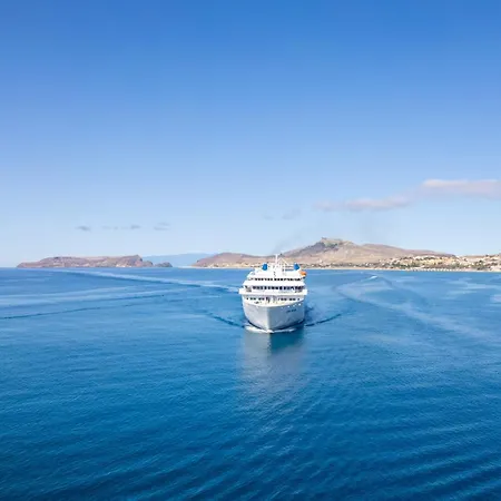 Casa De Ferias By An Island Дом отдыха Порту-Санту