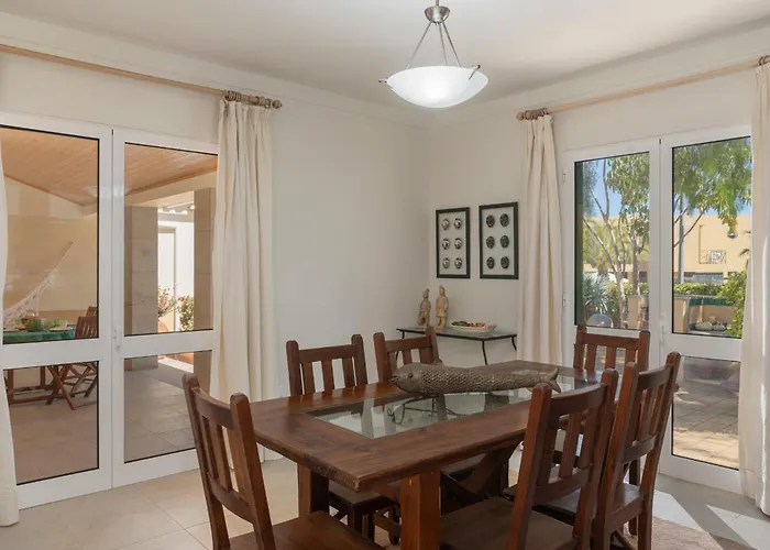 Casa De By An Island